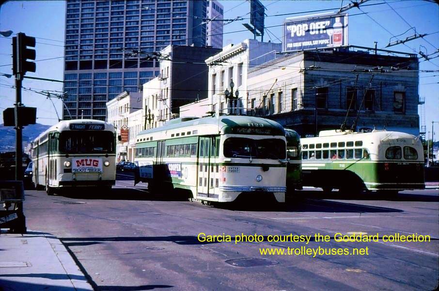 usa_m_sfo_mh_085_twomarmonsasndpcc1123_197411_jgarciaag.jpg